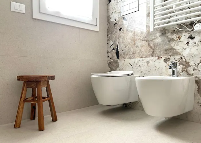 Malpensa Airport - 9 Min To Mxp - Free Parking